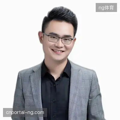 邱雅